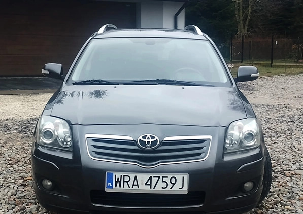 Toyota Avensis cena 16900 przebieg: 240000, rok produkcji 2008 z Radom małe 172